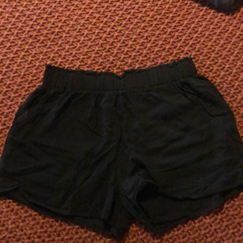 black womens paperbag shorts, comfy shorts, size small
